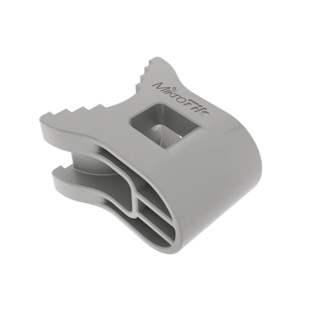 Suporte de montagem adicional para dispositivos MikroTik SXTsq e DISC 5. O QM-X permite o ajuste vertical e horizontal no poste para um alinhamento perfeito. - QM-X