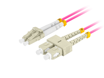 Patchcord de fibra ótica Lanberg OM4 Multimodo LC/UPC-SC/UPC Duplex (1 metro). Revestimento LSZH, perda de inserção 0.2dB, diâmetro 3mm, cor púrpura.