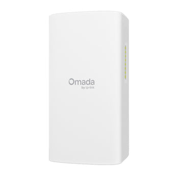 Antena TP-Link Omada Flex Bridge 5. Alcance até 5km (5GHz 867Mbps), 3 portas Gigabit (2x PoE Out para alimentar câmaras), IP66 e gestão na Cloud Omada.