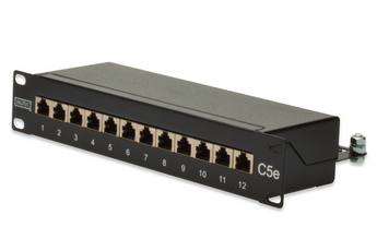 Patch panel 1U 10" (254mm) da Digitus (DN-91512S). 12 portas RJ45 CAT 5e blindado (STP), para terminação LSA. Ideal para redes 1GbE (100MHz). Preto. - DN-91512S