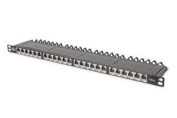 Patch panel Digitus com 24 portas CAT 6A blindadas e design de 0.5U, é ideal para redes 10GBase-T de alta densidade. Inclui tampas de proteção. - DN-91624S-SL-EA