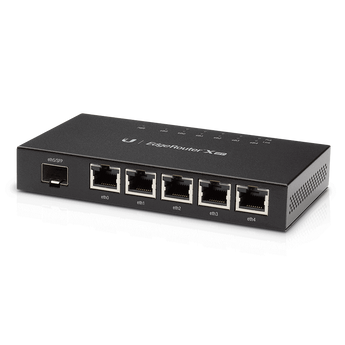 Router compacto e potente da Ubiquiti com 5 portas Gigabit RJ45 com PoE passivo e 1 porta SFP. O EdgeRouter X SFP (ER-X-SFP) é ideal para redes SOHO e WISPs. - ER-X-SFP