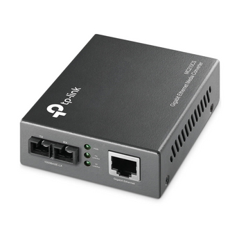 O MC210CS é um conversor de media concebido para converter sinal 1000BASE-LX (fibra) em 1000BASE-T (cobre) ou vice-versa. Compatível com os padrões IEEE802.3ab 1000Base-T e IEEE802.3z 1000Base-LX, foi desenvolvido para funcionar com fibra monomodo e