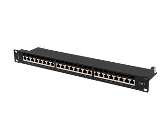 Painel patch de 24 portas Cat 7 (blindado) da Lanberg. Já equipado com módulos RJ45 (FTP) e uma prateleira de organização de cabos. Ideal para redes 10GbE. - PPS7-1024-B