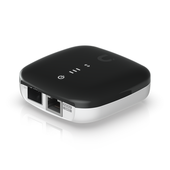 Conversor de media da Ubiquiti que transforma fibra (SFP) em Ethernet (RJ45). O UACC-AE é alimentado por PoE e permite estender a sua rede Gigabit. - UACC-AE