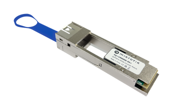 Adaptador conversor da MikroTik que permite utilizar módulos SFP/SFP+/SFP28 em portas QSFP28. A solução ideal para expandir a sua rede de 100G. - XQ+CM0000-XS+