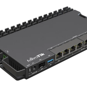 Nova versão do router robusto RB5009, com PoE-in e PoE-out em todas as portas. Ideal para ISPs pequenos e médios. Inclui Ethernet 2.5?Gb, SFP+ 10?Gb e várias opções de alimentação. - RB5009UPR+S+IN