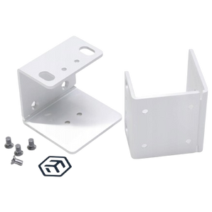 O RMK-2/10 permite instalar dois dispositivos MikroTik de formato mais compacto em bastidores tradicionais de 19 polegadas. - RMK-2/10