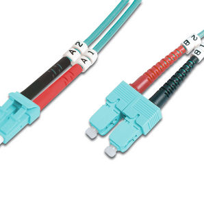 Patch cord de fibra ótica Digitus DK-2532-02/3. Cabo duplex (2m) multimode (OM3) com conectores híbridos LC/SC. Cor Aqua, revestimento LSOH e relatório de teste. - DK-2532-02/3