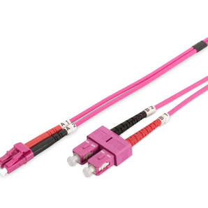 Patch Cord Fibra Ótica Digitus DK-2532-03-4. Cabo Multimodo OM4 (50/125µ), duplex LC para SC com 3 metros. Revestimento LSOH seguro (Erika Violet). - DK-2532-03-4