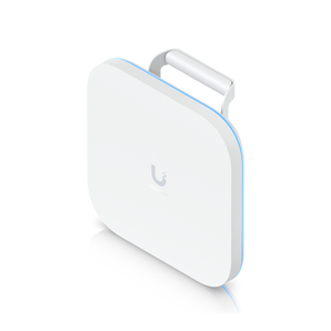 Ponto de acesso Wi-Fi 7 de nível empresarial da Ubiquiti. O E7-Campus oferece 10 streams, uplink de 10GbE, antenas direcionais e proteção IP67 para exterior. - E7-CAMPUS