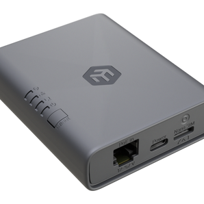Gateway IoT Industrial Mikrotik KNOT Embedded (EC25-EU&KNe). LTE Cat 4, Bluetooth 5.4, GNSS, eSIM + Nano SIM. 1x Gigabit PoE-In. Ultra-compacto (90x70mm). - EC25-EU&KNE