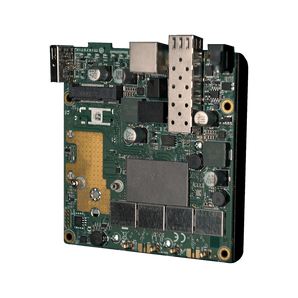 Crie o seu próprio AP/CPE Wi-Fi 6 com a RouterBOARD L23UGSR da MikroTik. Oferece rádio dual-band, 2.5G SFP, GbE, USB e slot de expansão miniPCIe. - L23UGSR-5HAXD2HAXD