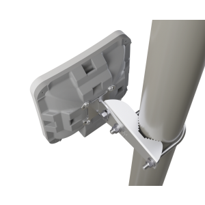 Suporte de montagem e alinhamento da MikroTik, concebido para a série SXTsq. Permite ajustes finos até 45 graus para uma ligação Ponto-a-Ponto perfeita. - SXTSQ-MOUNT