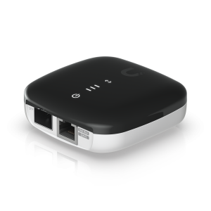 Conversor de media da Ubiquiti que transforma fibra (SFP) em Ethernet (RJ45). O UACC-AE é alimentado por PoE e permite estender a sua rede Gigabit. - UACC-AE