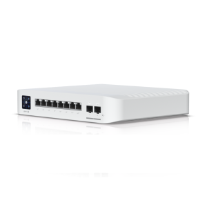 Switch compacto Ubiquiti UniFi Pro 8 PoE (USW-PRO-8-POE). 6 portas PoE+ 802.3at, 2 PoE++ 802.3bt, 2 SFP+ 10G. Layer 3, desktop - USW-PRO-8-POE